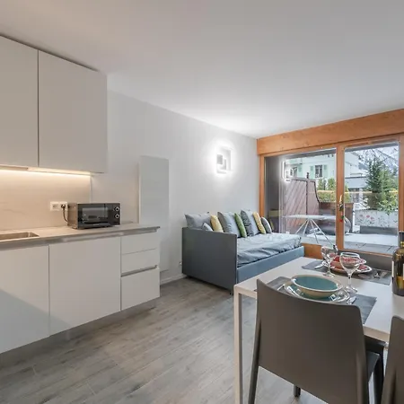 Avec Terrasse Au Centre, Parking, 4 Pers. - Fr-1-343-272 *