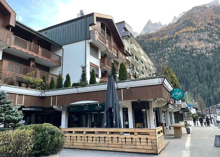 Avec Terrasse Au Centre, Parking, 4 Pers. - Fr-1-343-272 Шамони